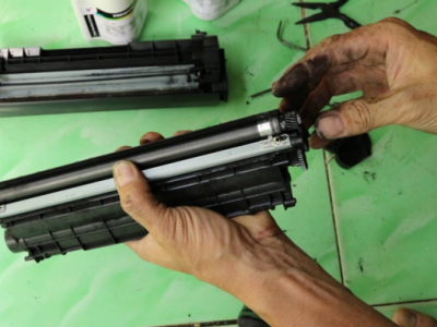 Có nên tiếp tục nạp mực cho cartridge mực in đã quá kém?